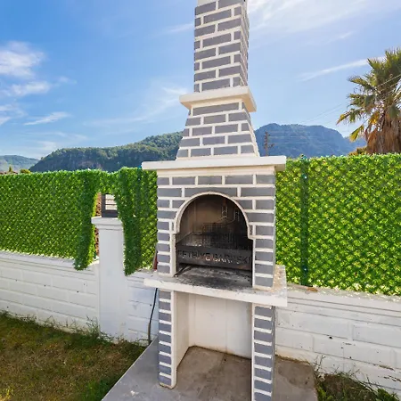 Villa Grand Yasar 1 *