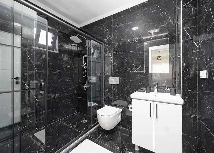 Grand Yasar 1 Vilă *