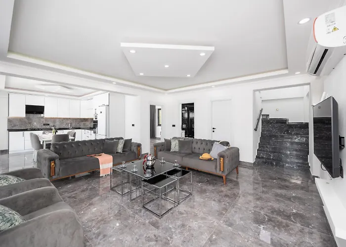 Grand Yasar 1 * Okcular